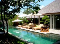 Villa Tenang, Pool und Garten